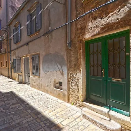 Sunny With Sea View - One Bedroom With Sea View * Rovinj